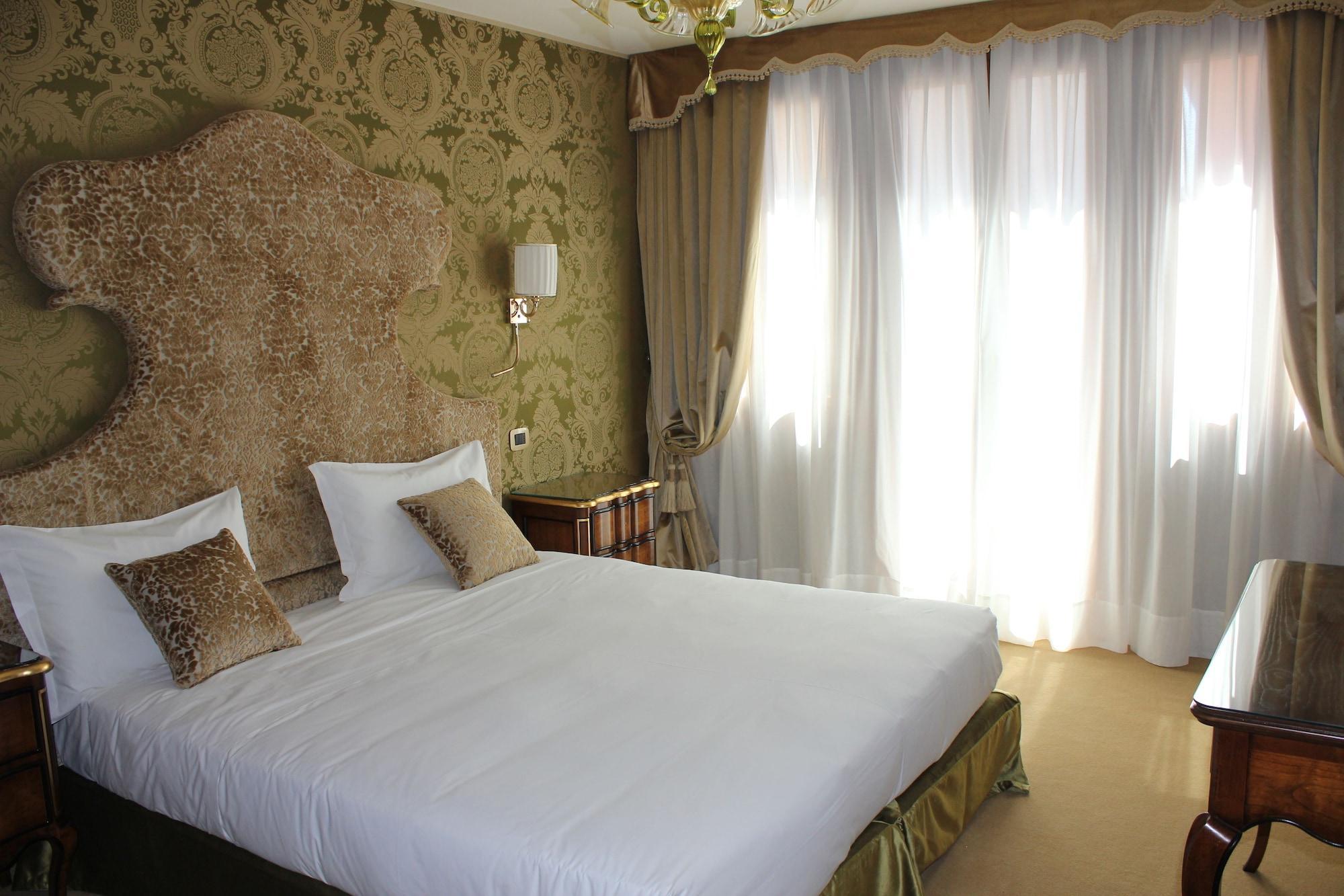 Hotel Casanova Venezia Esterno foto