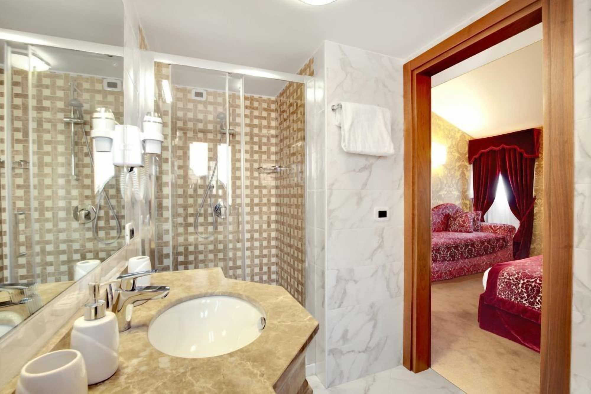 Hotel Casanova Venezia Esterno foto