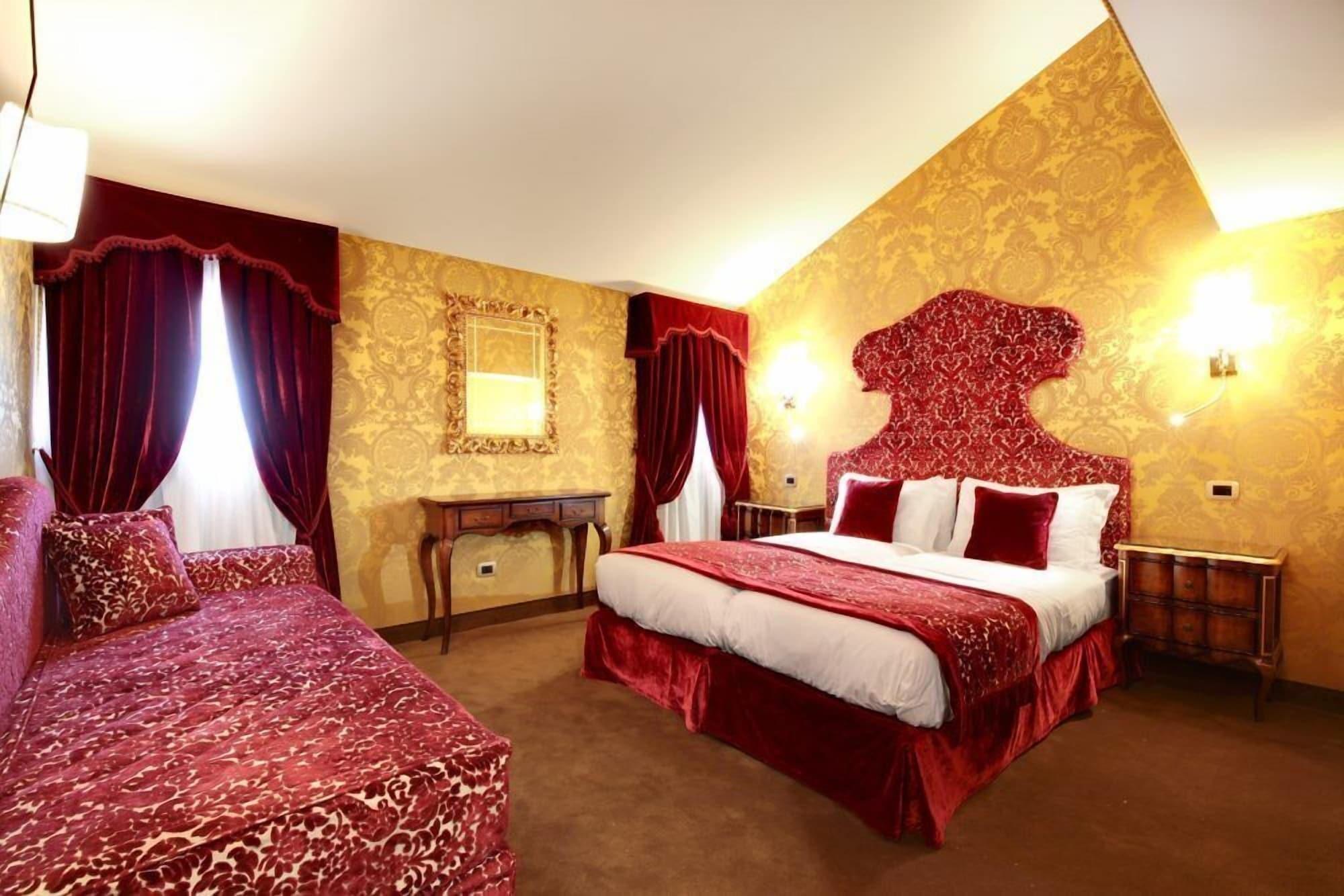 Hotel Casanova Venezia Esterno foto
