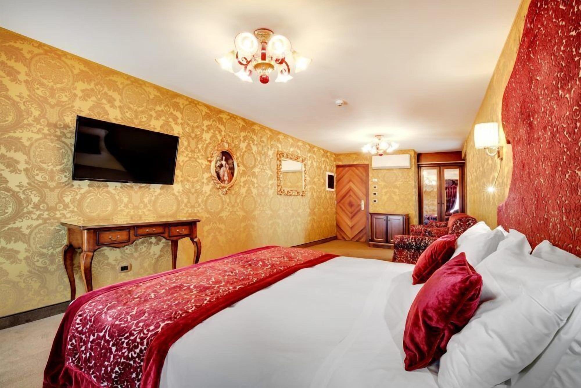 Hotel Casanova Venezia Esterno foto