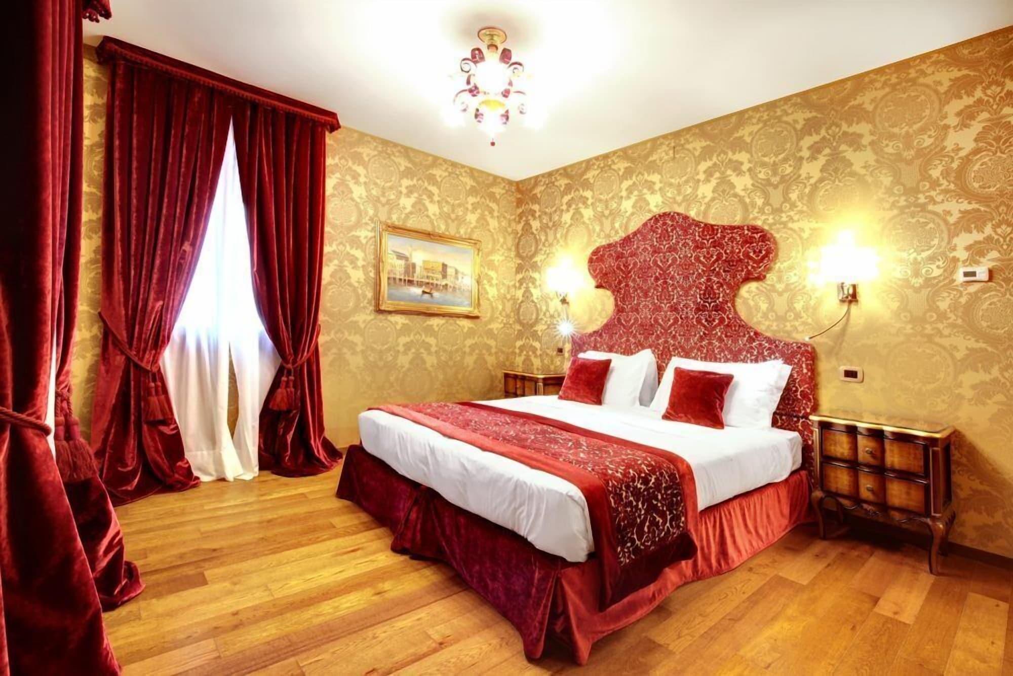 Hotel Casanova Venezia Esterno foto