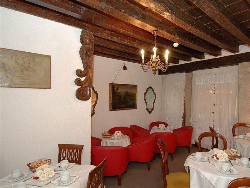 Hotel Casanova Venezia Esterno foto