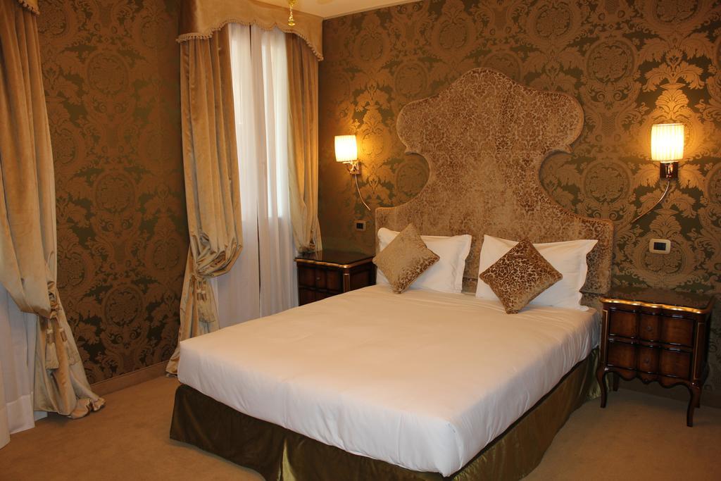 Hotel Casanova Venezia Esterno foto