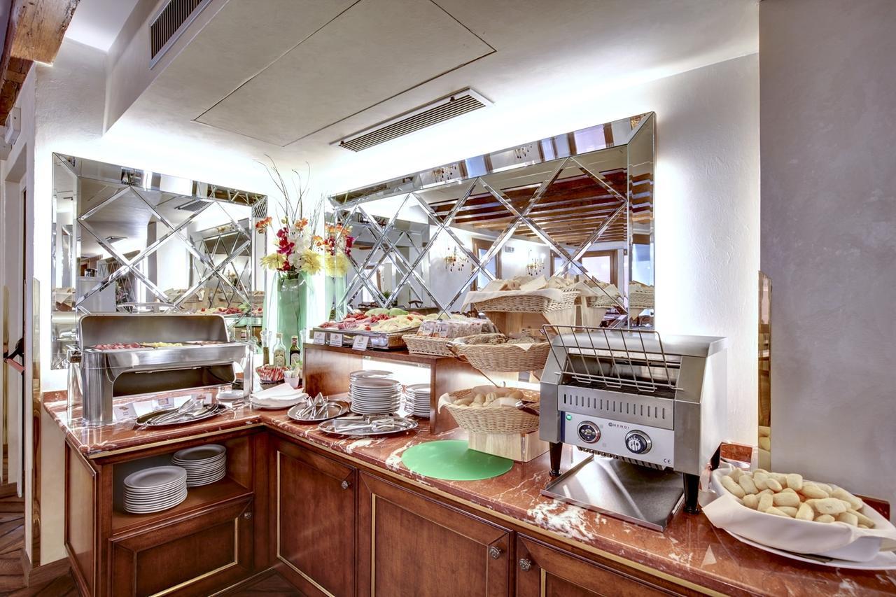 Hotel Casanova Venezia Esterno foto