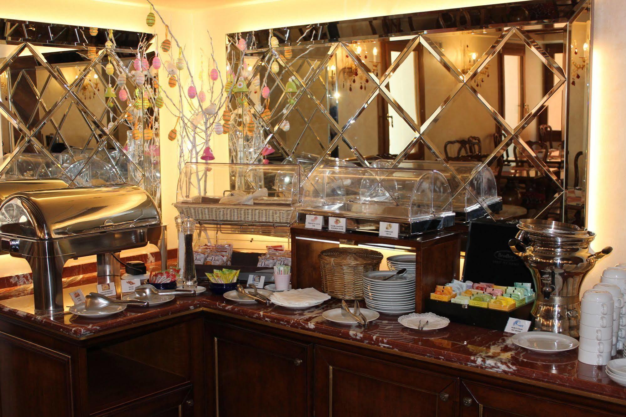 Hotel Casanova Venezia Esterno foto